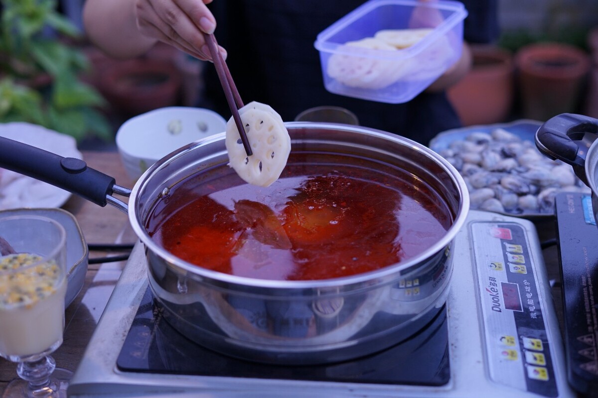 火锅家常做法清汤鱼视频_家常鱼清汤火锅的做法_火锅清汤鱼的做法