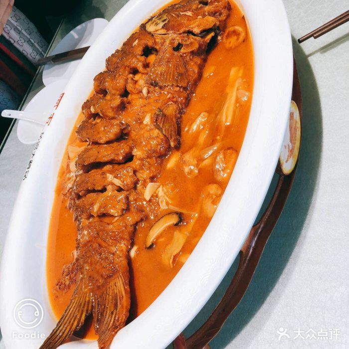 兰州炝锅鱼：传统与创新的美味交融