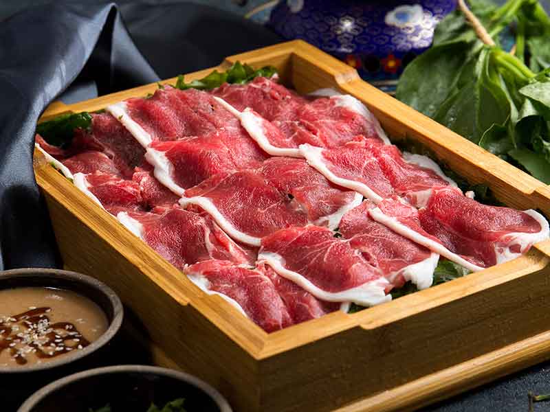 品质生活代表：清汤黄牛肉火锅的文化魅力与营养价值