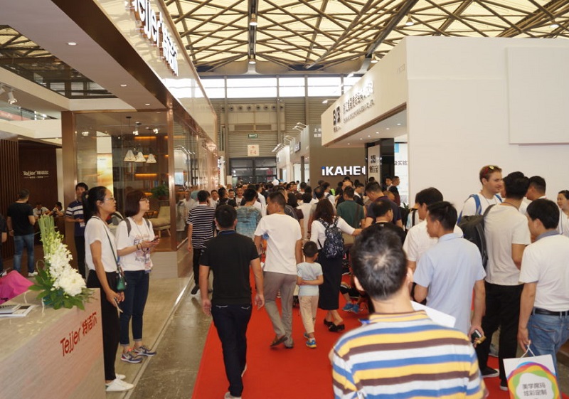 探寻智能生活新趋势：中国上海厨房卫浴展览会带来的智能家居体验